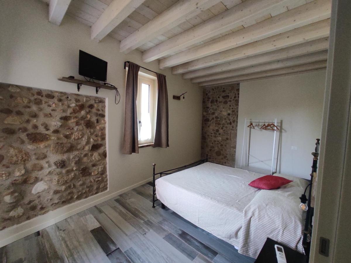 Appartamento La casa di Paolina - Affitti turistici CIR017067-LNI-00070 Desenzano del Garda Esterno foto