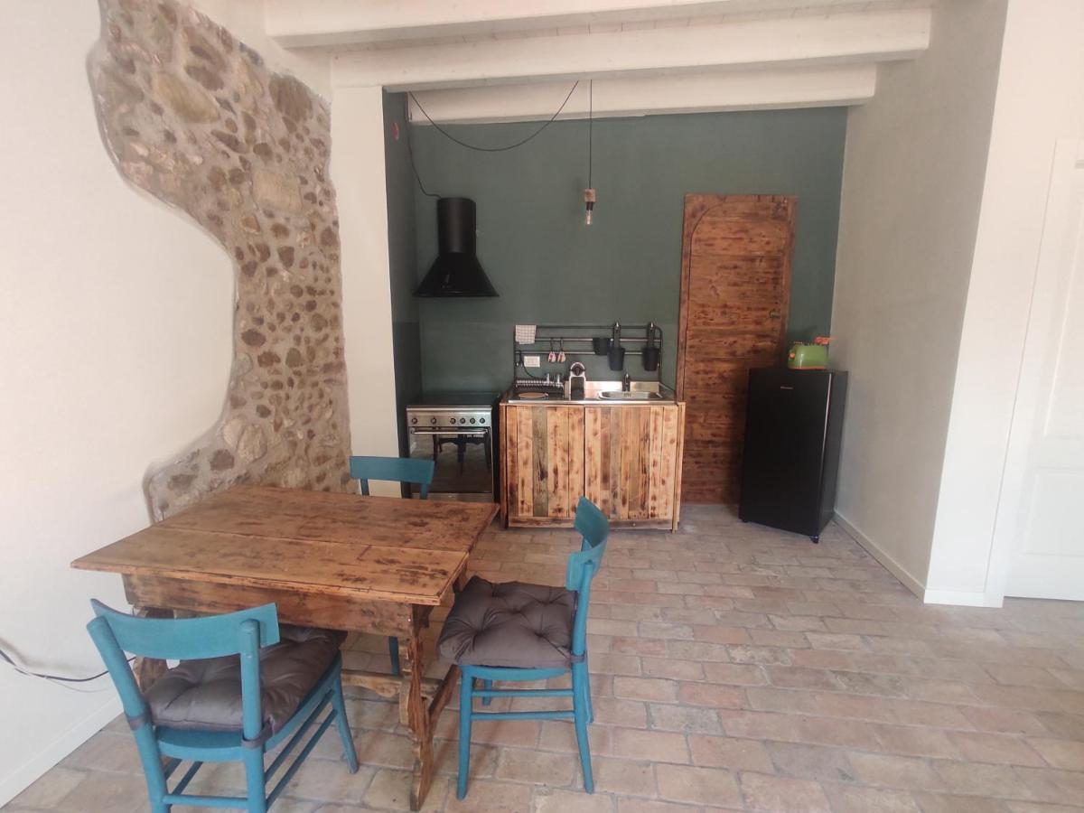 Appartamento La casa di Paolina - Affitti turistici CIR017067-LNI-00070 Desenzano del Garda Esterno foto